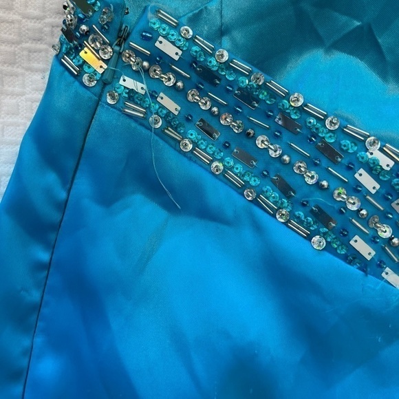 Jaaz Couture Prom Gown - Picture 12 of 16